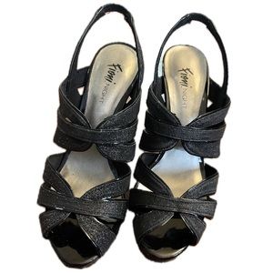 ✨2/$10✨NWB-FIONI NIGHT